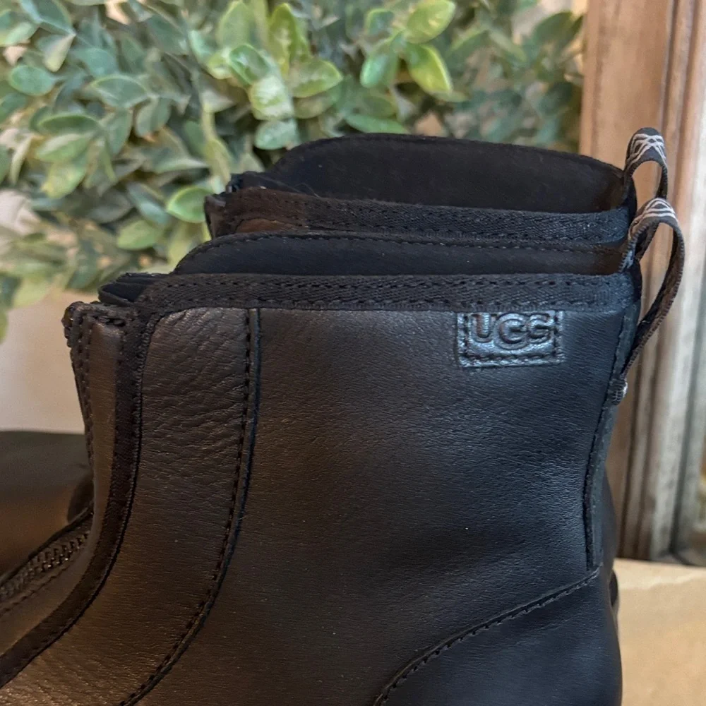 Ugg Cityfunc Zip Platform Boots - Picture 4 of 8